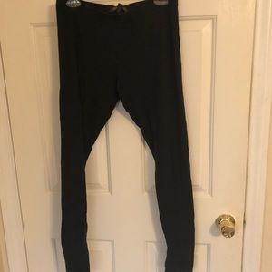 Black jersey leggings